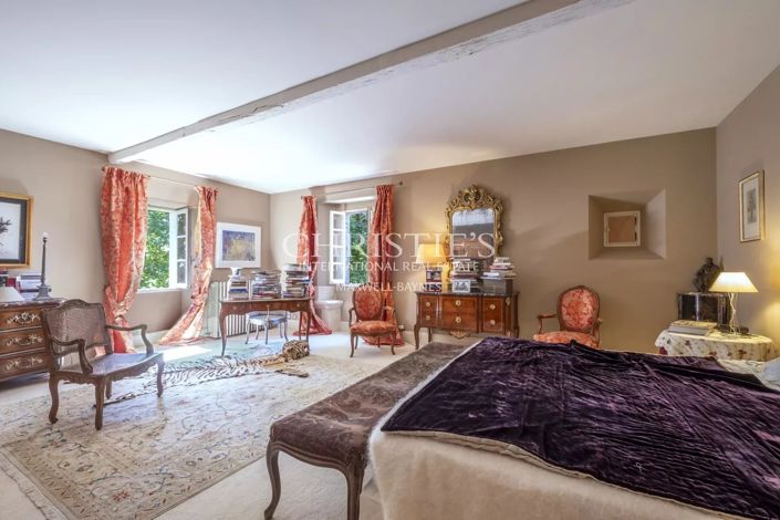 Image No.16-5 Bed House for sale