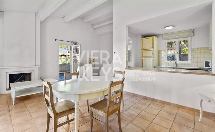 Image No.5-2 Bed House for sale