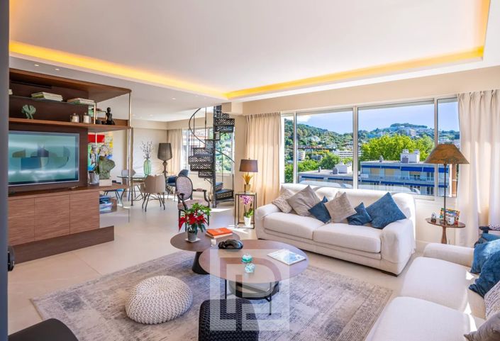 Image No.3-3 Bed Apartment for sale