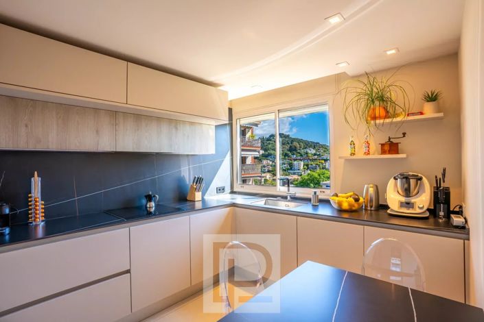 Image No.5-3 Bed Apartment for sale