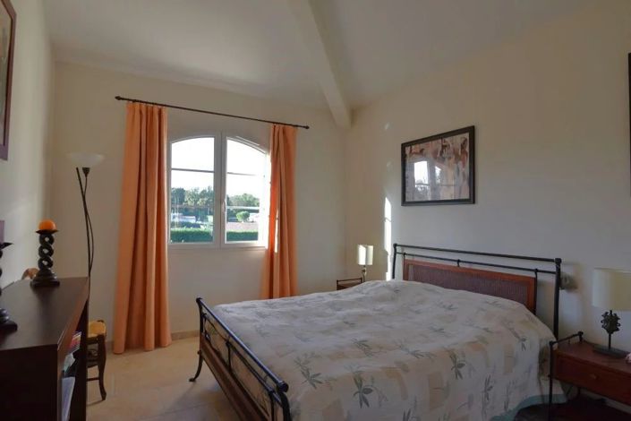 Image No.22-5 Bed House for sale