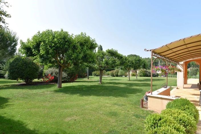 Image No.25-5 Bed House for sale