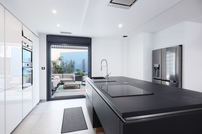 Image No.3-4 Bed Apartment for sale