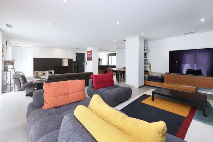 Image No.9-4 Bed Apartment for sale