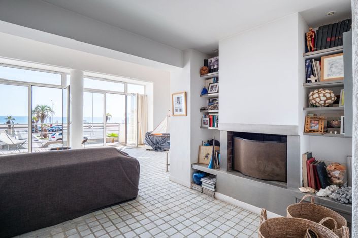 Image No.9-5 Bed House for sale