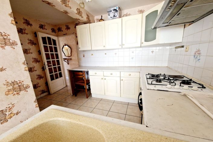 Image No.10-4 Bed House for sale