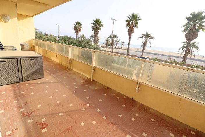 Image No.5-6 Bed House for sale