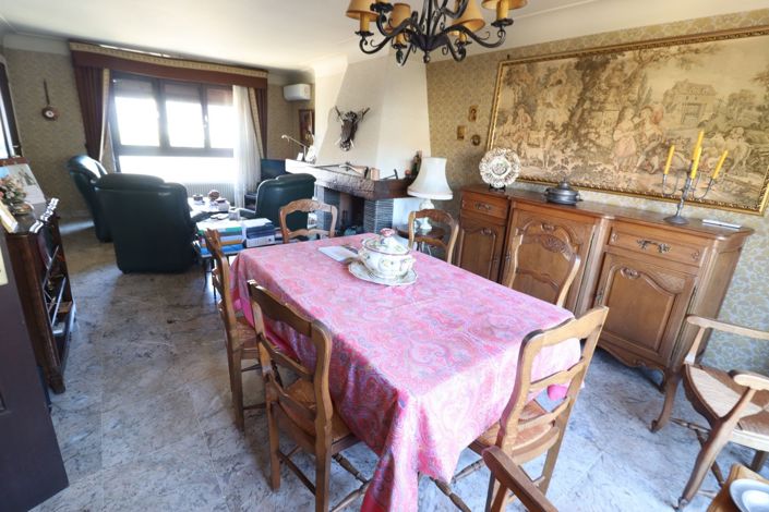 Image No.7-3 Bed House for sale