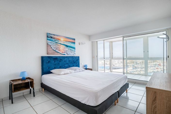 Image No.10-3 Bed Apartment for sale