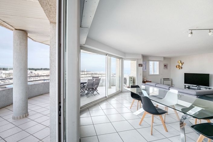 Image No.17-3 Bed Apartment for sale