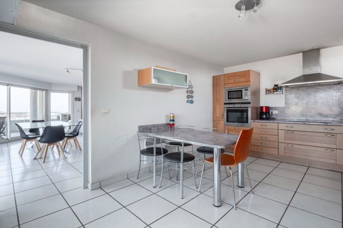 Image No.2-3 Bed Apartment for sale