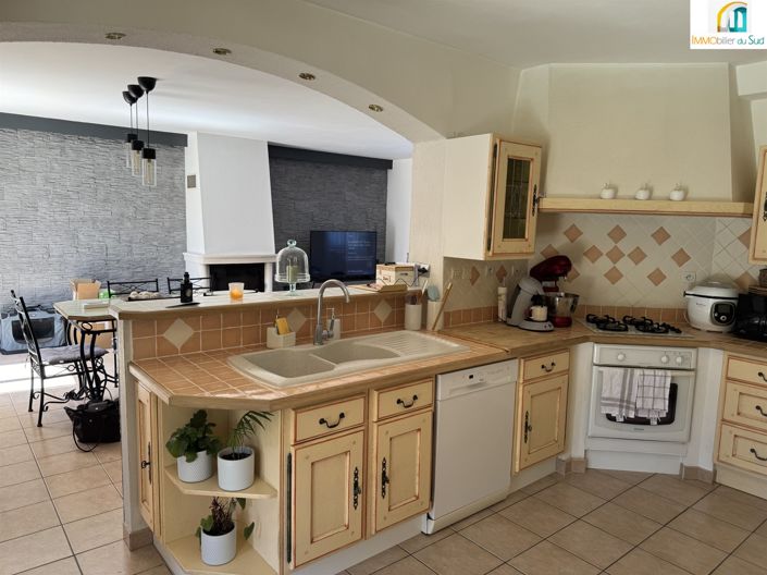 Image No.12-3 Bed House for sale