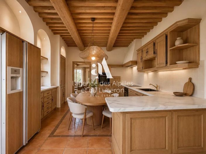 Image No.5-7 Bed House for sale