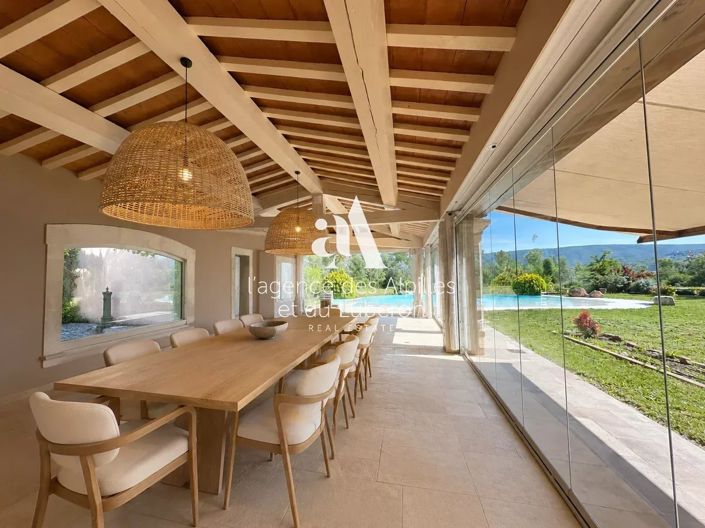 Image No.7-7 Bed House for sale