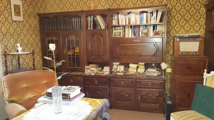 Image No.9-6 Bed House for sale