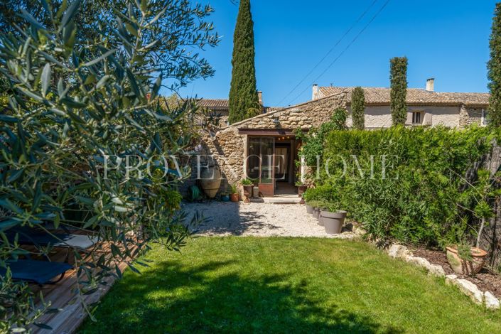 Image No.20-3 Bed Property for sale