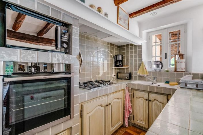 Image No.6-4 Bed House for sale