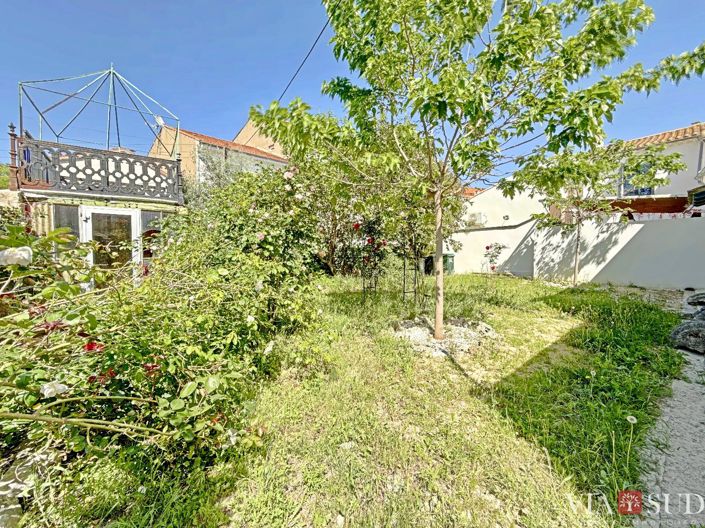 Image No.4-2 Bed House for sale