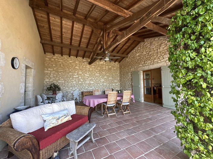 Image No.26-3 Bed Property for sale