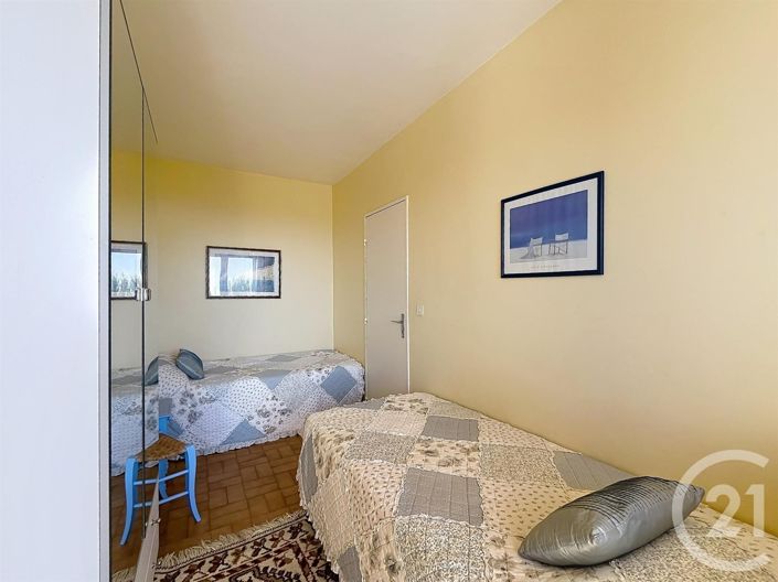 Image No.13-3 Bed Apartment for sale