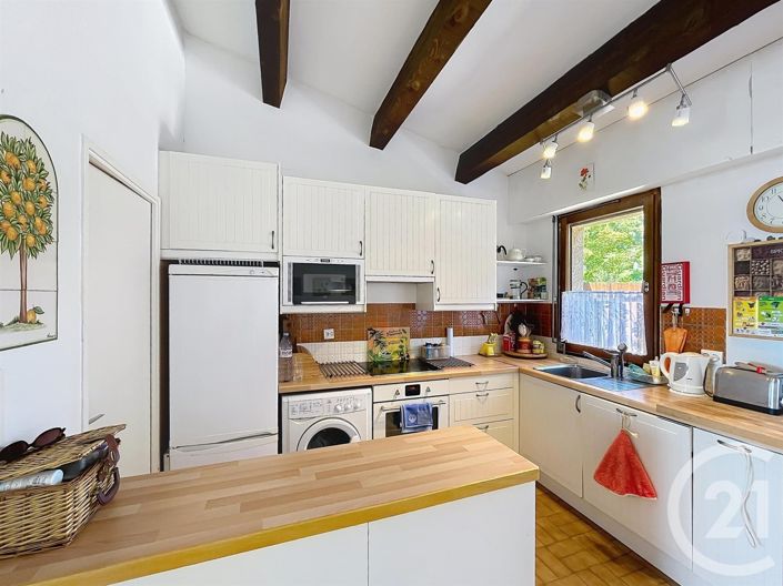 Image No.9-3 Bed Apartment for sale