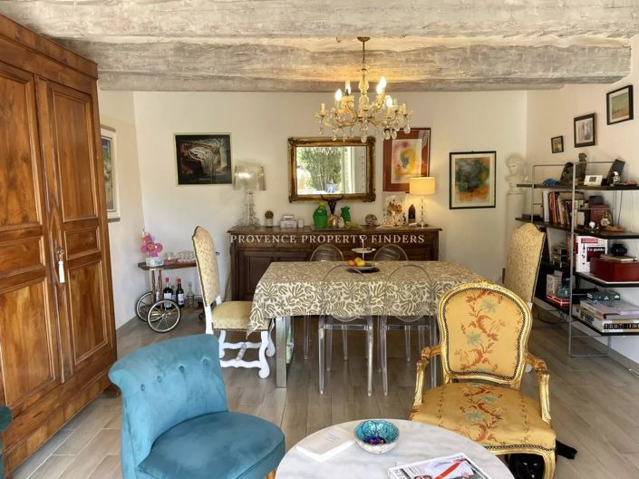 Image No.30-8 Bed House for sale