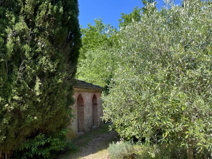 Image No.34-8 Bed House for sale