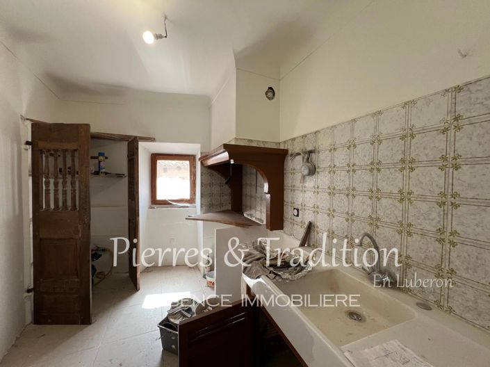 Image No.9-2 Bed House for sale