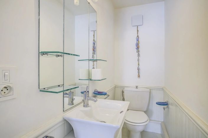 Image No.17-2 Bed Apartment for sale