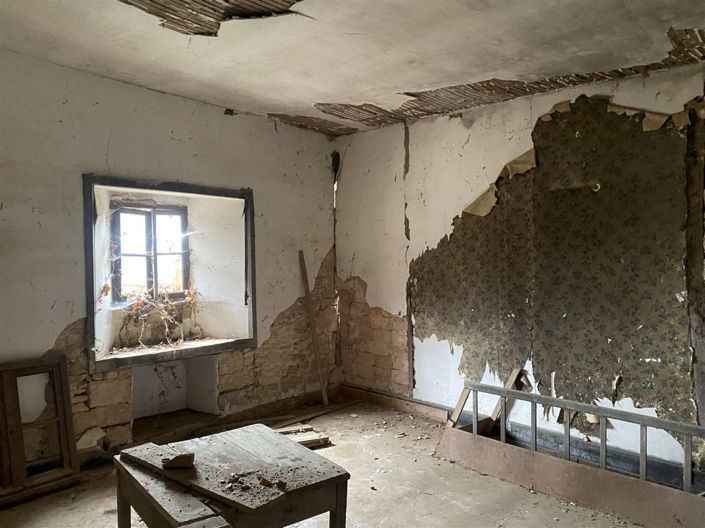 Image No.28-4 Bed House for sale