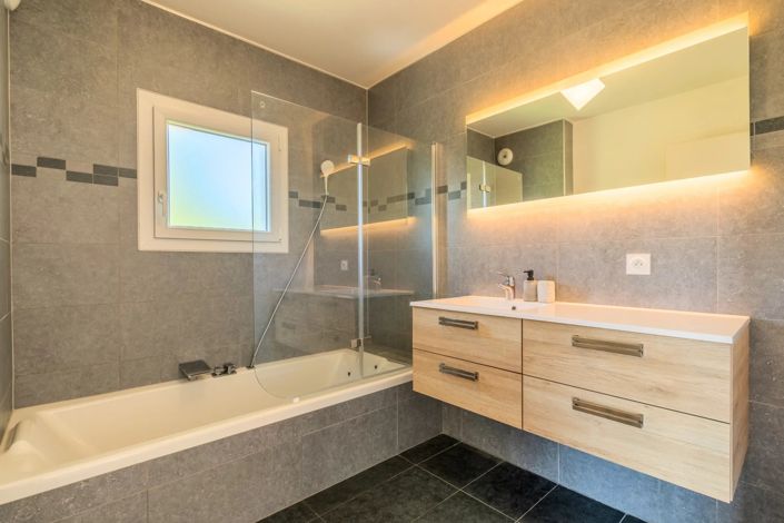Image No.22-3 Bed House for sale