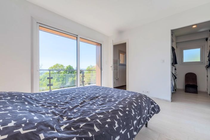 Image No.24-3 Bed House for sale