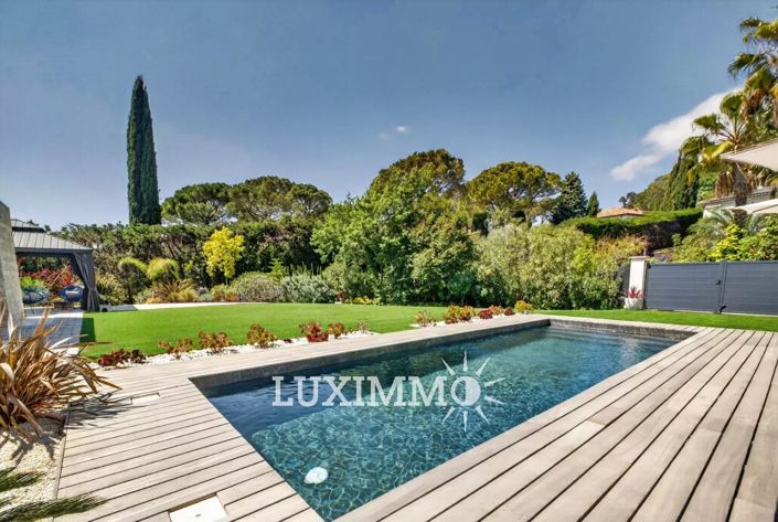 Image No.2-4 Bed House for sale
