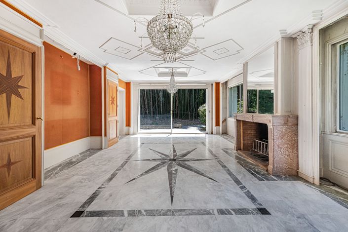 Image No.6-5 Bed Property for sale