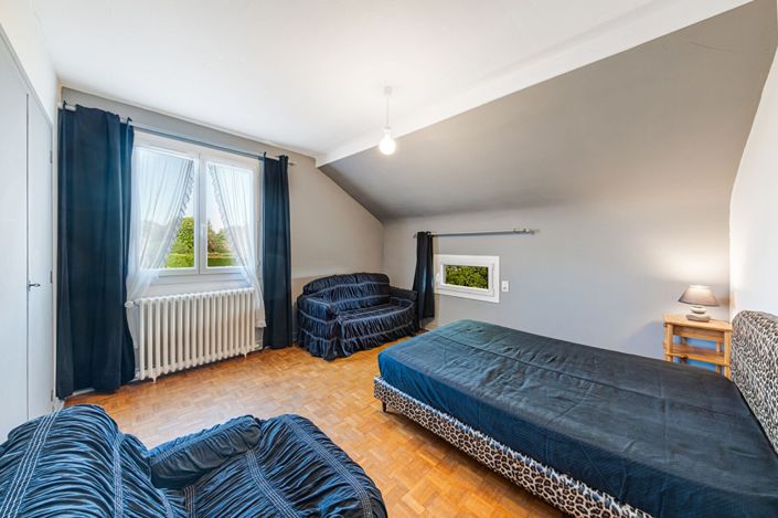 Image No.11-5 Bed House for sale