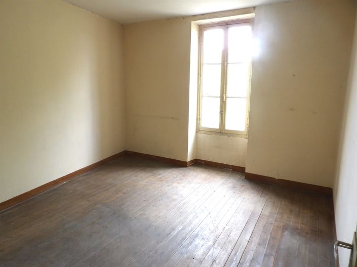 Image No.7-3 Bed House for sale