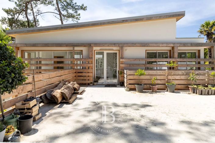 Image No.5-4 Bed House for sale