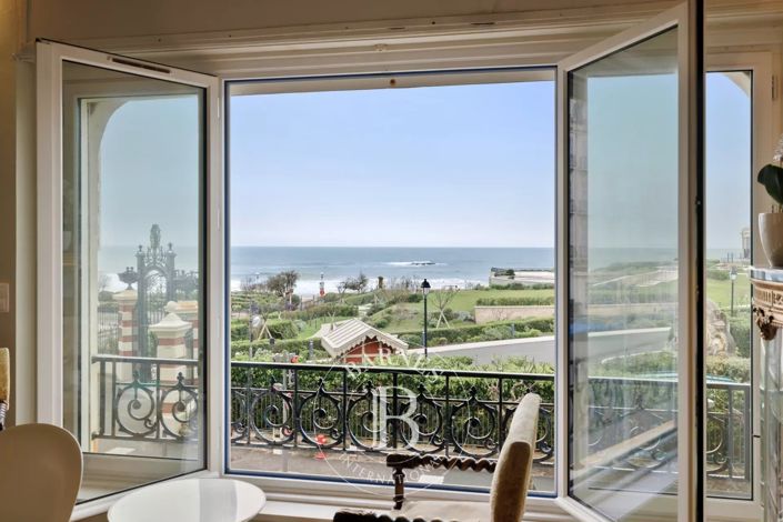 Image No.2-Appartement de 2 chambres à vendre à Biarritz