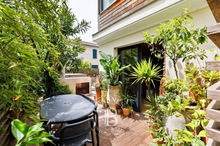 Image No.5-4 Bed House for sale