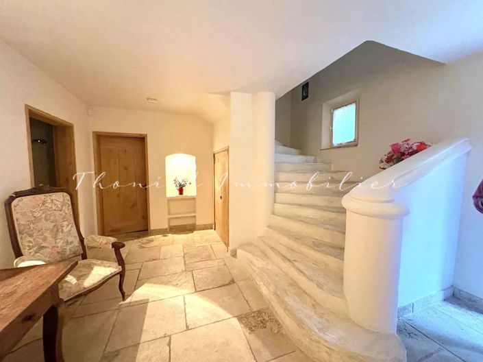 Image No.13-5 Bed House for sale
