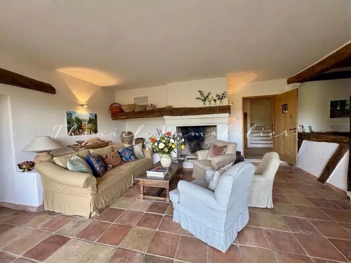 Image No.4-5 Bed House for sale
