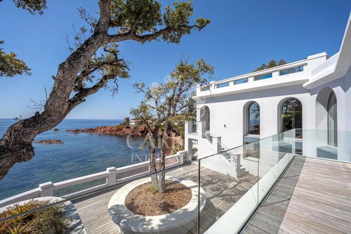 Image No.7-5 Bed House for sale
