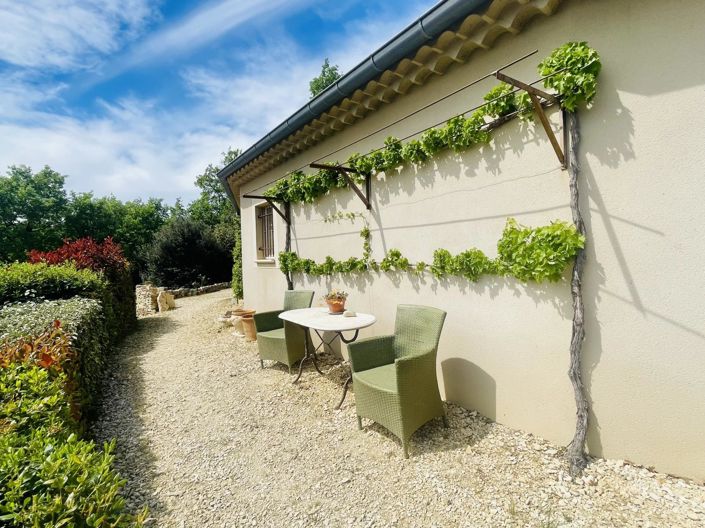 Image No.3-3 Bed House for sale