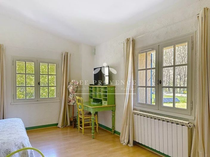Image No.23-9 Bed House for sale