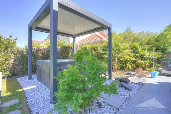 Image No.10-4 Bed House for sale