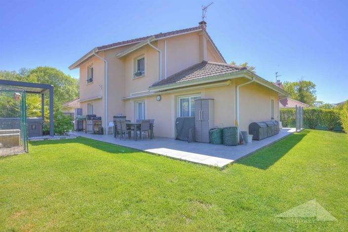Image No.11-4 Bed House for sale