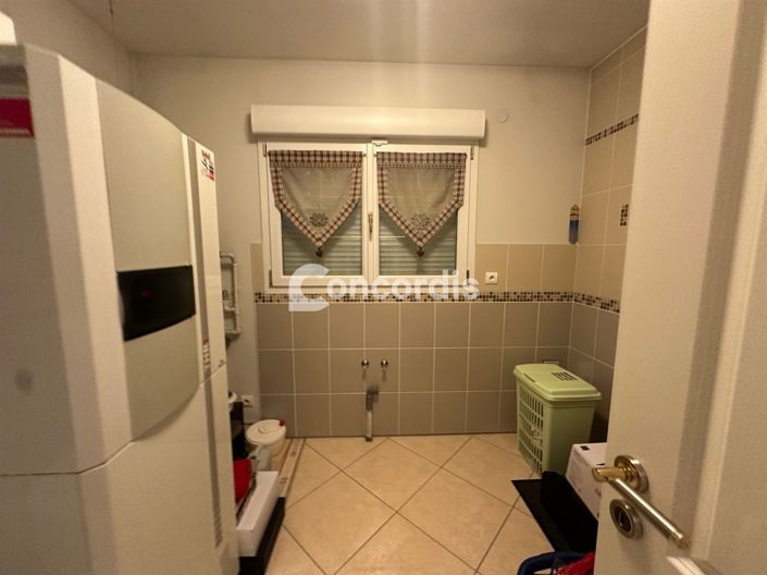 Image No.8-4 Bed Property for sale