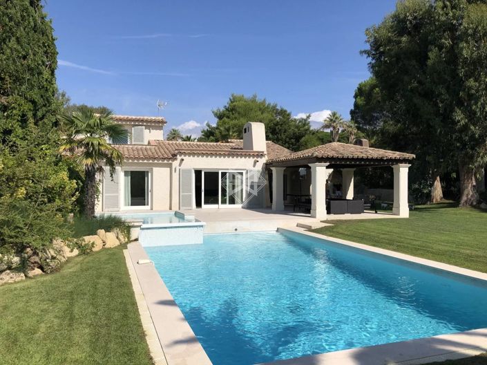 Image No.4-6 Bed House for sale
