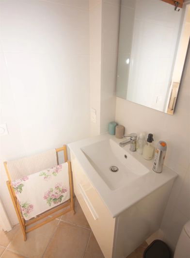 Image No.9-1 Bed Apartment for sale