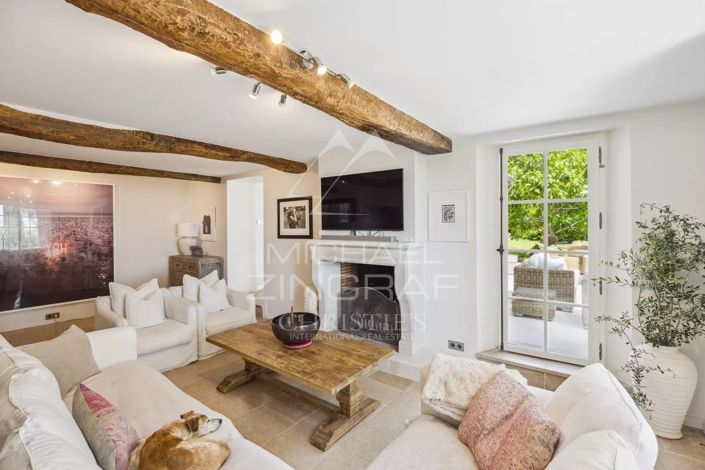 Image No.9-9 Bed House for sale